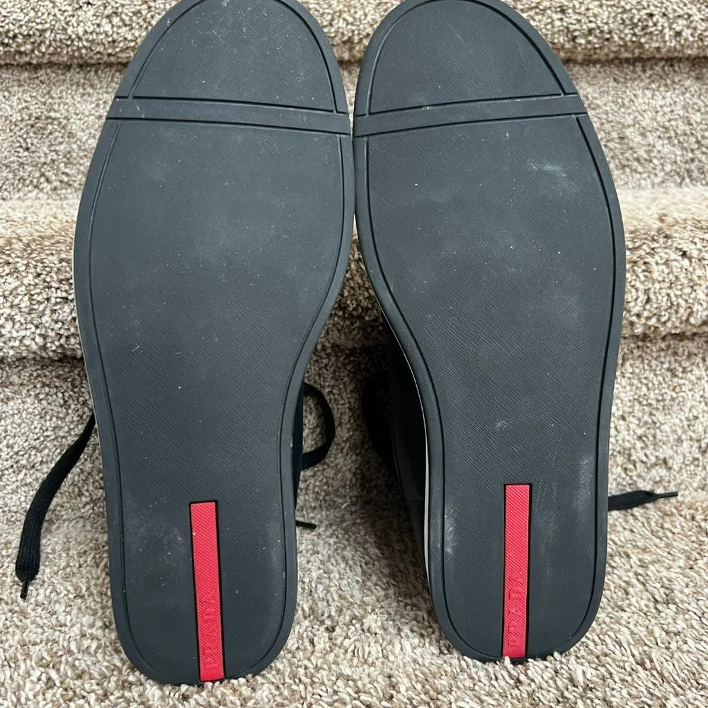 Prada Men's Black High Top Leather Trainers Sneakers - Picture 9 of 10